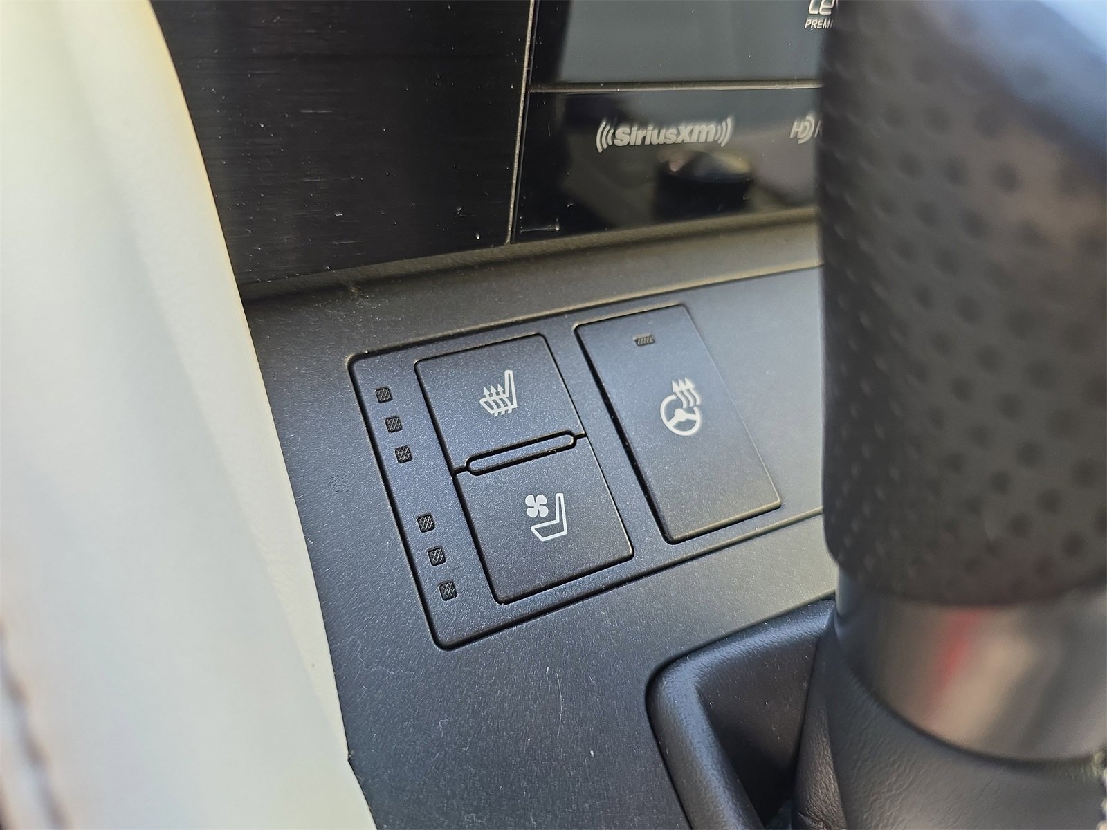 Used 2023 Lexus RC 350 F Sport image 18