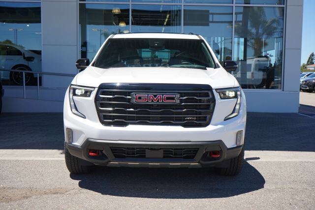Used 2025 GMC Acadia AT4 AWD/4WD image 3