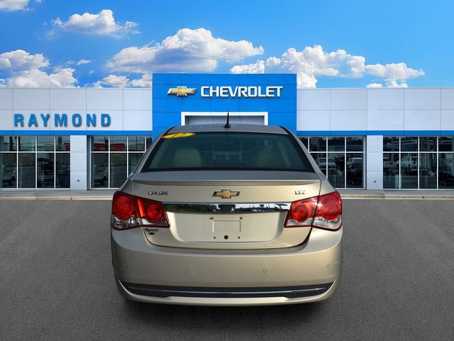 Used 2012 Chevrolet Cruze LTZ w/ RS Package FWD image 4