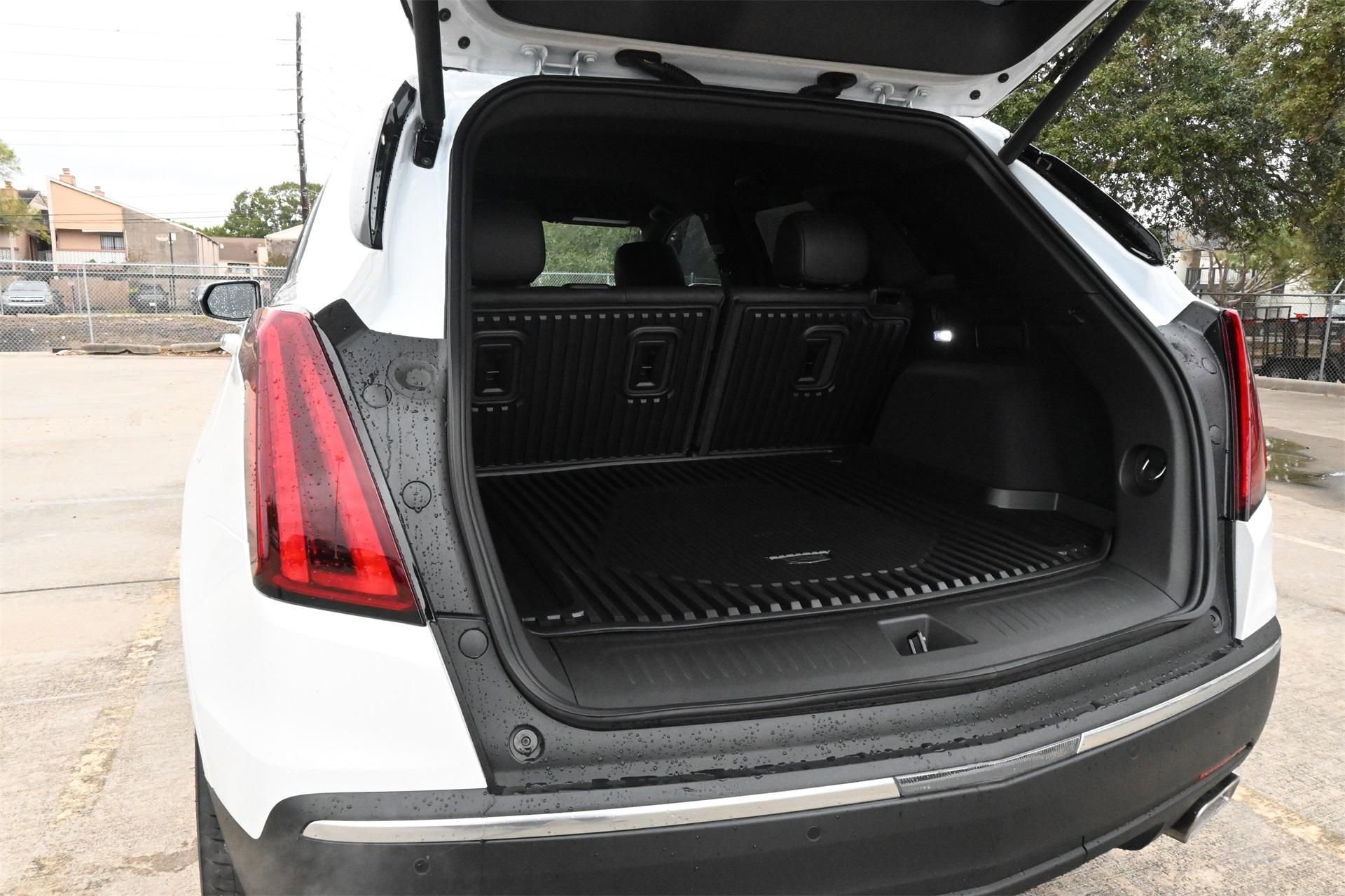 New 2026 Cadillac XT5 Luxury w/ LPO, Floor Liner Package image 23