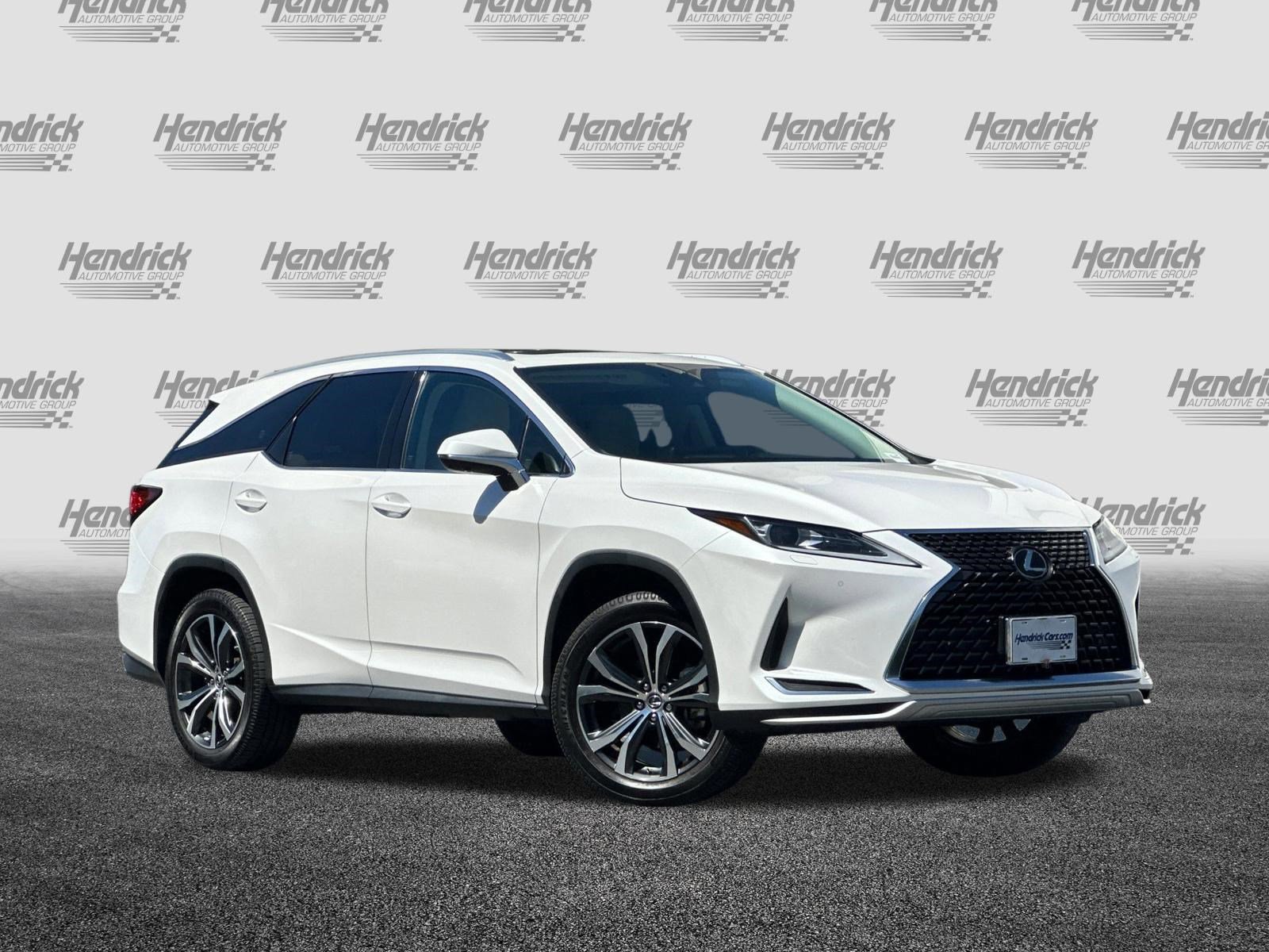 Used 2021 Lexus RX 350L Premium w/ Premium Package AWD/4WD image 2