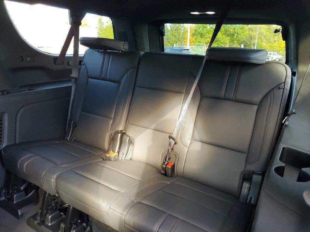 Certified 2023 Chevrolet Suburban RST w/ Luxury Package AWD/4WD image 27
