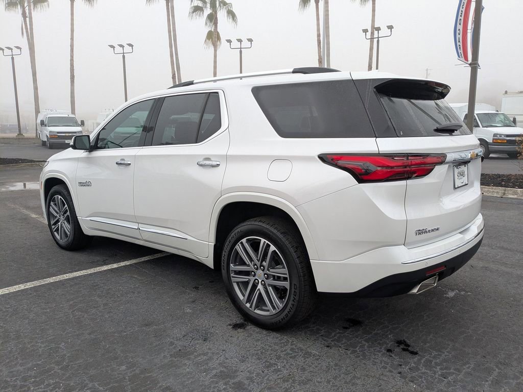 Used 2023 Chevrolet Traverse High Country image 6