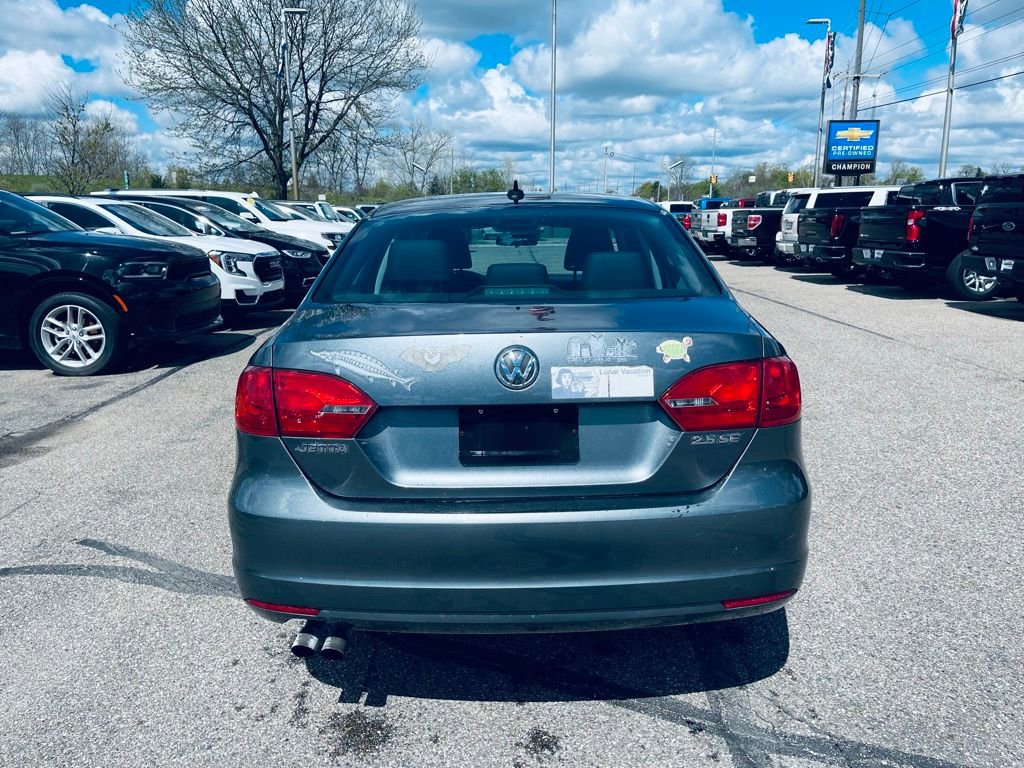 Used 2012 Volkswagen Jetta SE FWD image 5