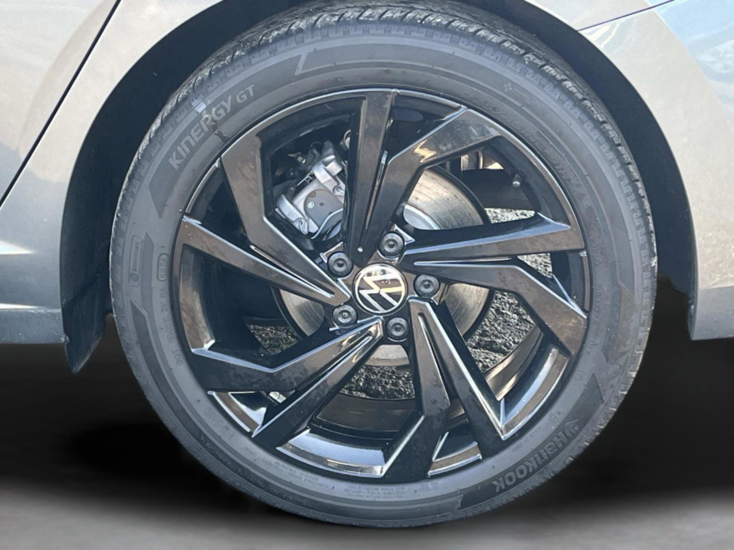 Used 2025 Volkswagen Jetta SE image 10