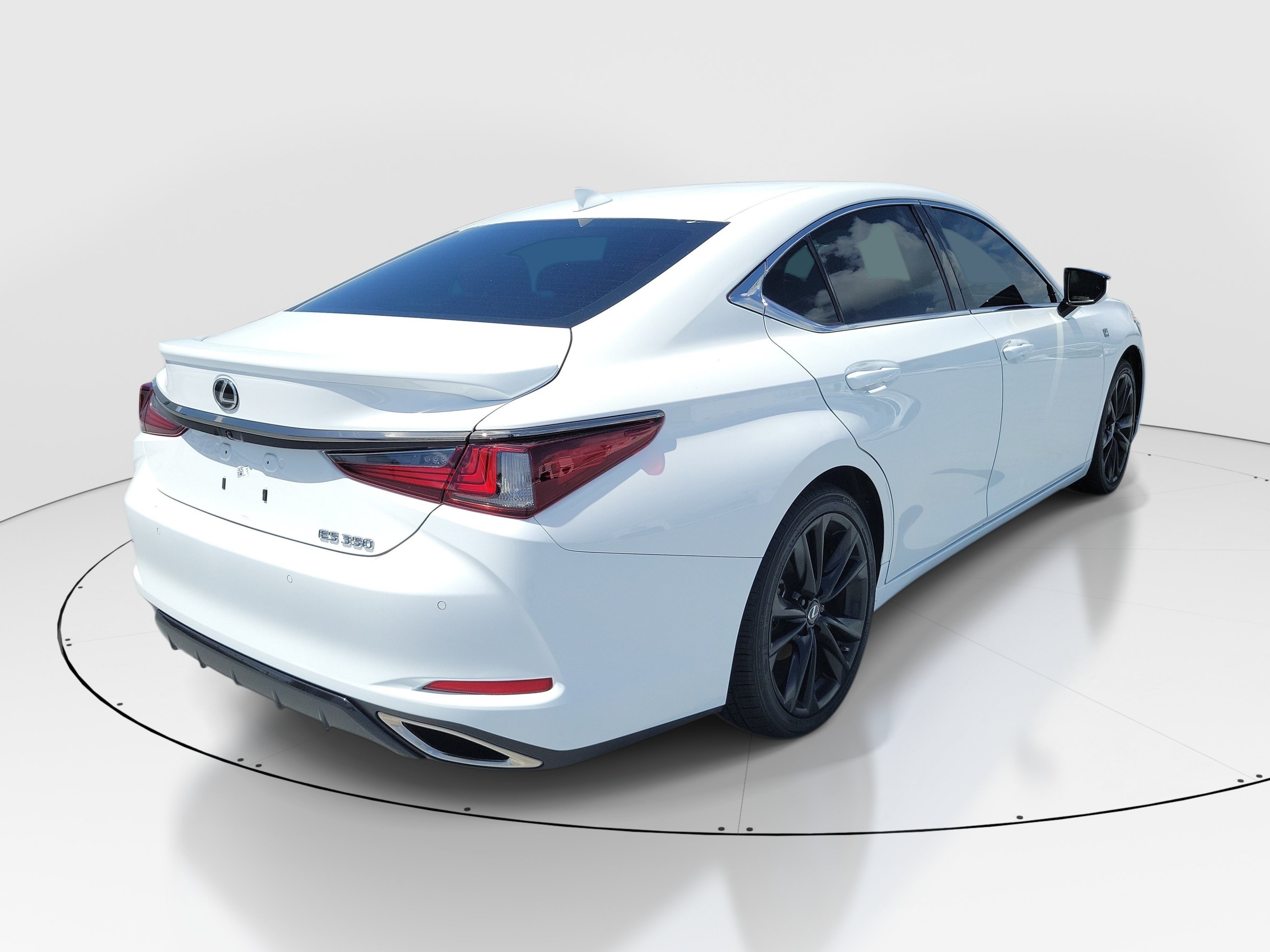 Certified 2023 Lexus ES 350 F Sport w/ Accessory Package (Z1) FWD image 6