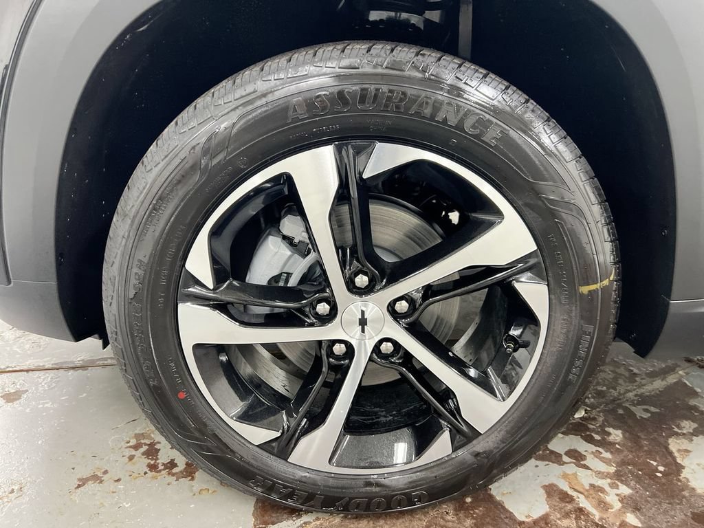 New 2026 Chevrolet Trax RS w/ Driver Confidence Package FWD image 26