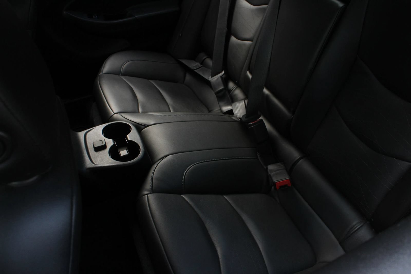 Used 2019 Chevrolet Volt LT w/ Power Convenience Package FWD image 19
