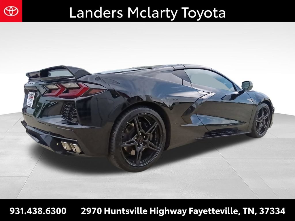 Used 2021 Chevrolet Corvette Stingray Premium Cpe w/ Z51 Performance Package RWD image 3