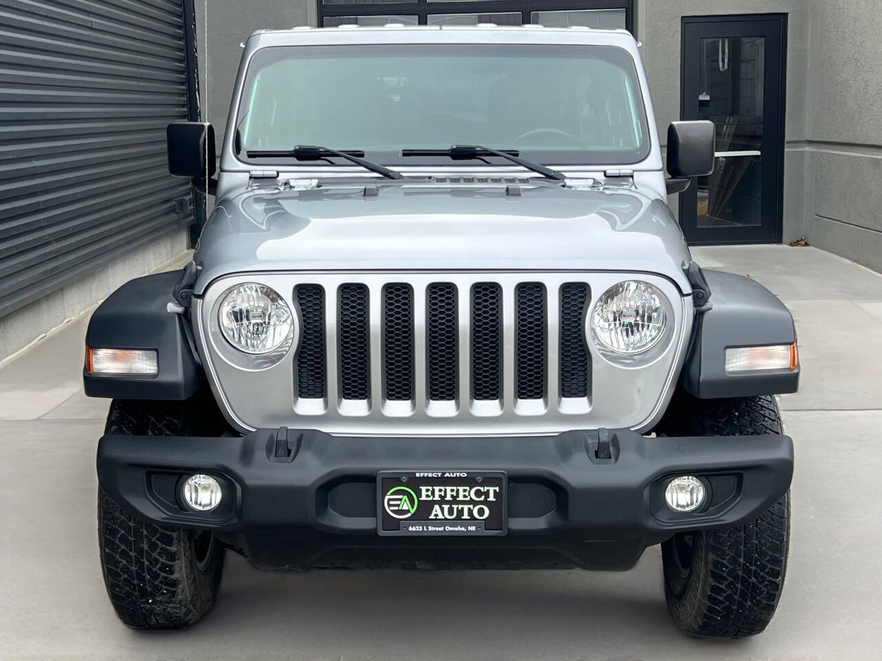 Used 2020 Jeep Wrangler Unlimited Sport AWD/4WD image 4