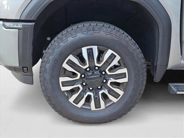 Used 2025 GMC Sierra 2500 Denali Ultimate image 25