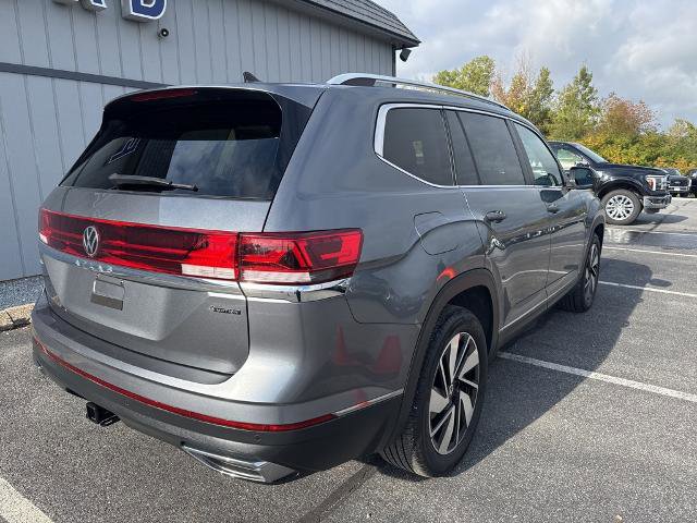 Used 2024 Volkswagen Atlas SEL image 3