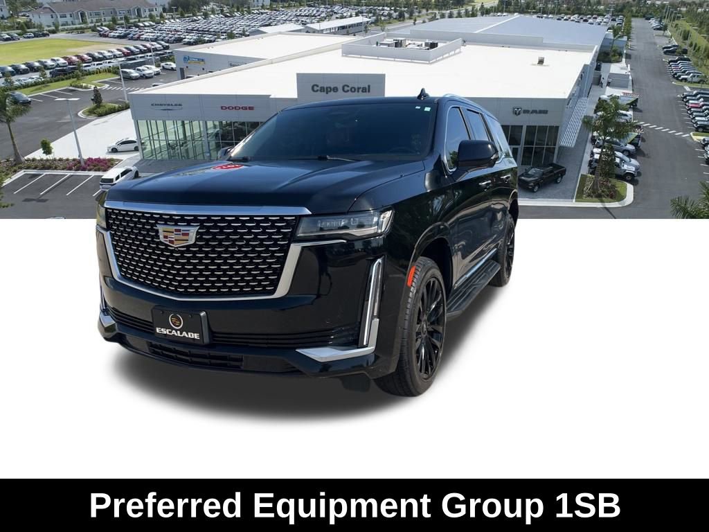 Used 2022 Cadillac Escalade Premium Luxury RWD image 3