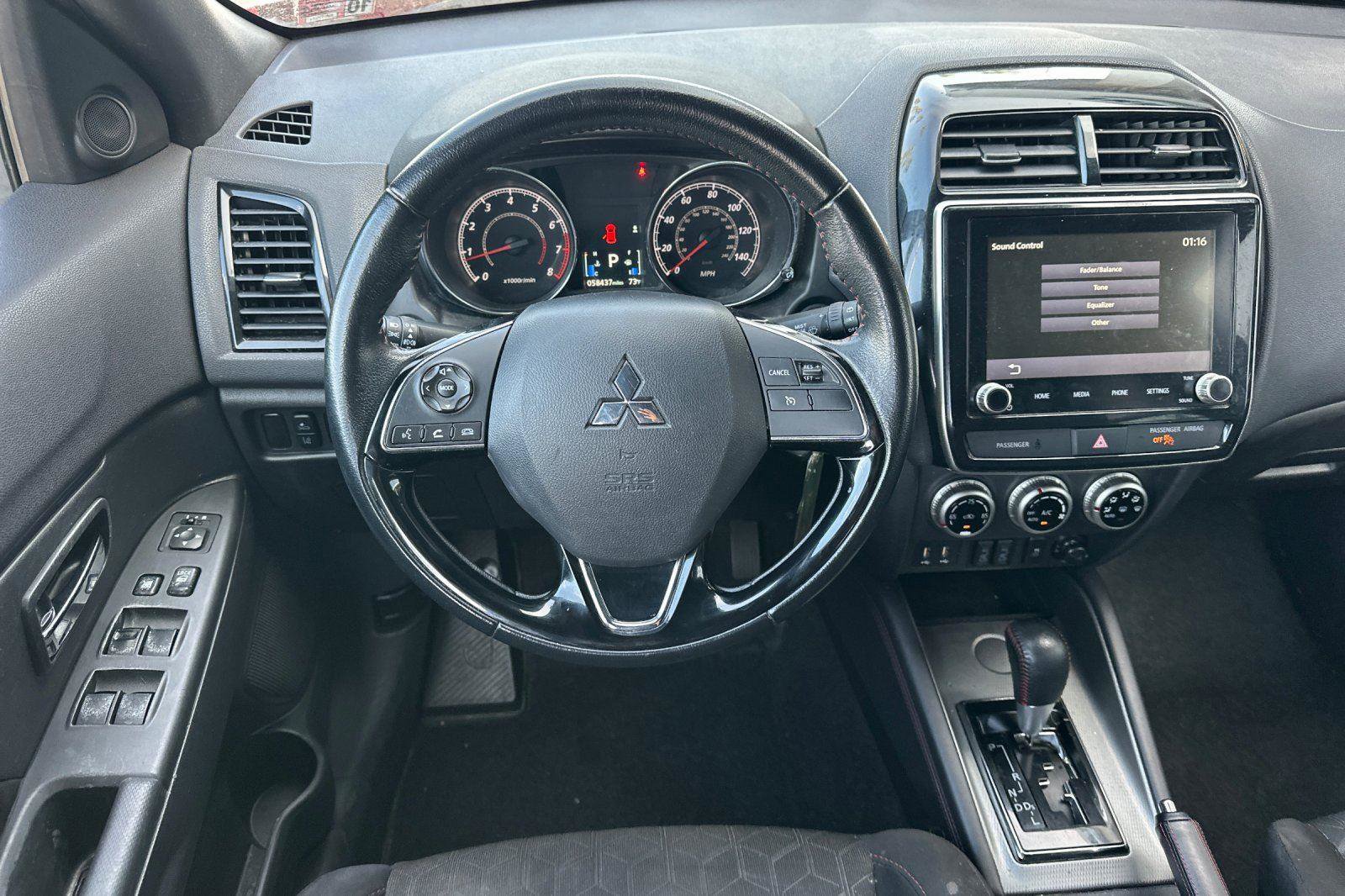 Used 2021 Mitsubishi Outlander Sport Black Edition image 14