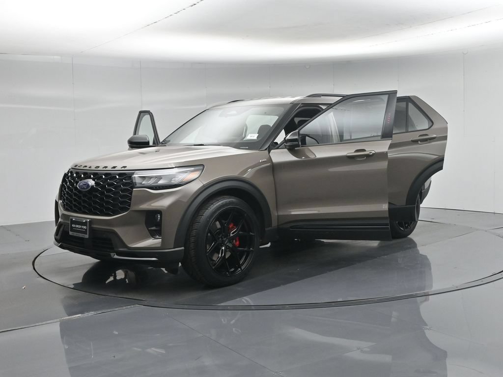New 2026 Ford Explorer ST-Line w/ ST-Line Street Pack RWD image 30