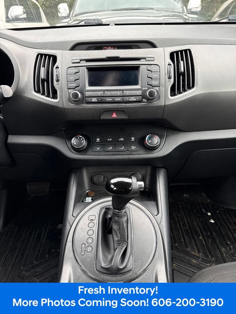 Used 2012 Kia Sportage LX AWD/4WD image 9
