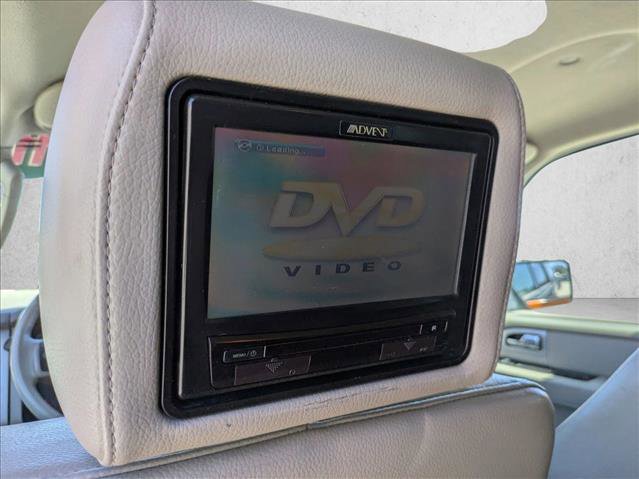 Used 2011 Ford Expedition EL Limited image 16