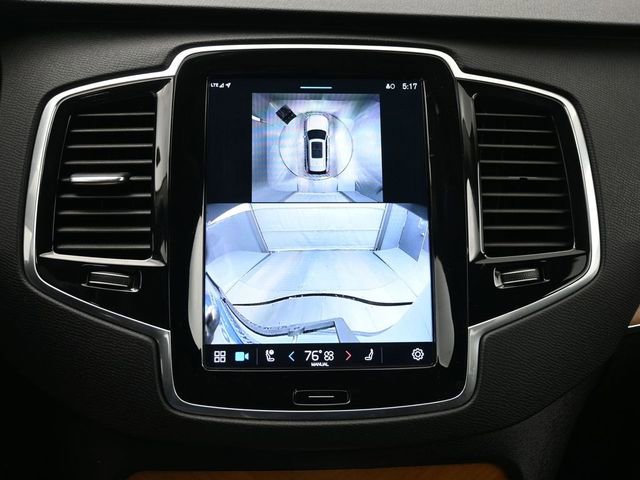 Used 2024 Volvo XC90 B5 Plus w/ Protection Package Premier image 21