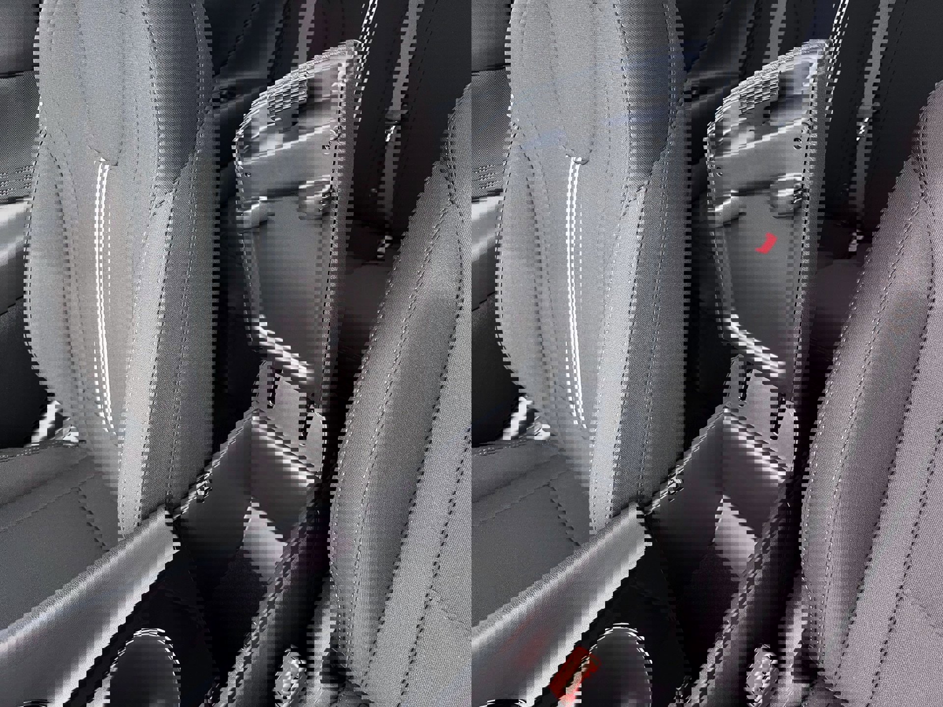 New 2026 Hyundai Elantra Blue image 18