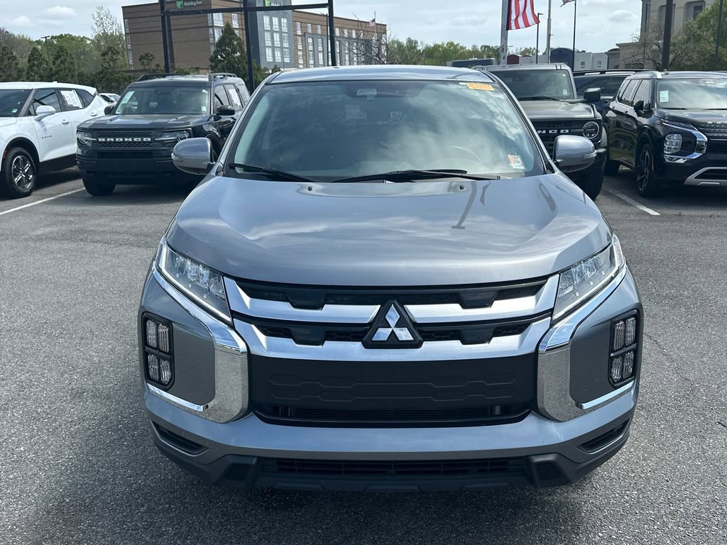 Used 2025 Mitsubishi Outlander Sport AWD image 2