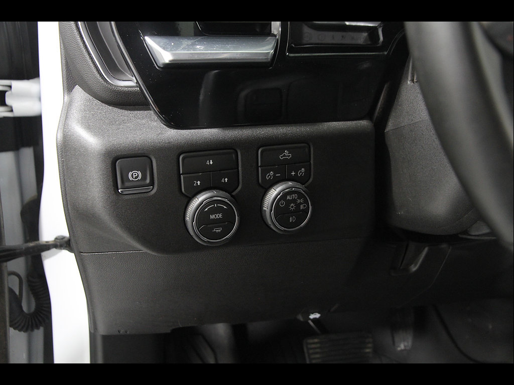 Used 2026 Chevrolet Silverado 2500 LT AWD/4WD image 6