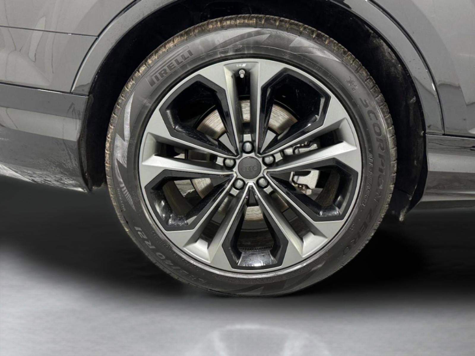New 2026 Audi Q7 Premium Plus image 9