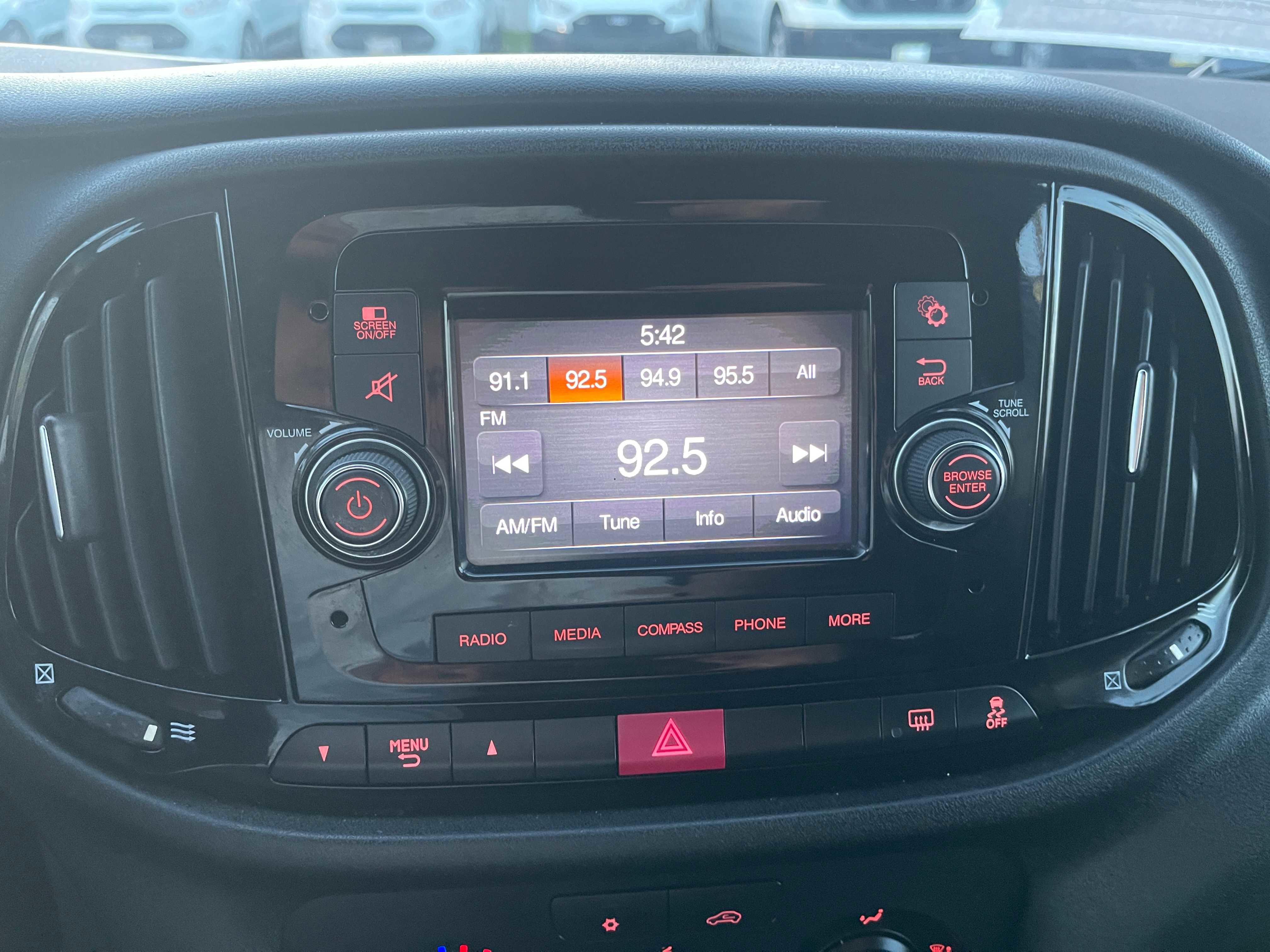 Used 2019 RAM ProMaster City SLT FWD image 24