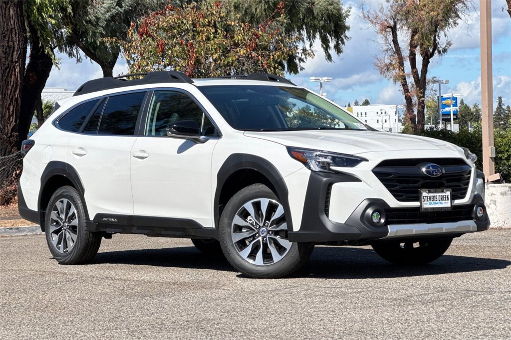 New 2025 Subaru Outback Limited image 2