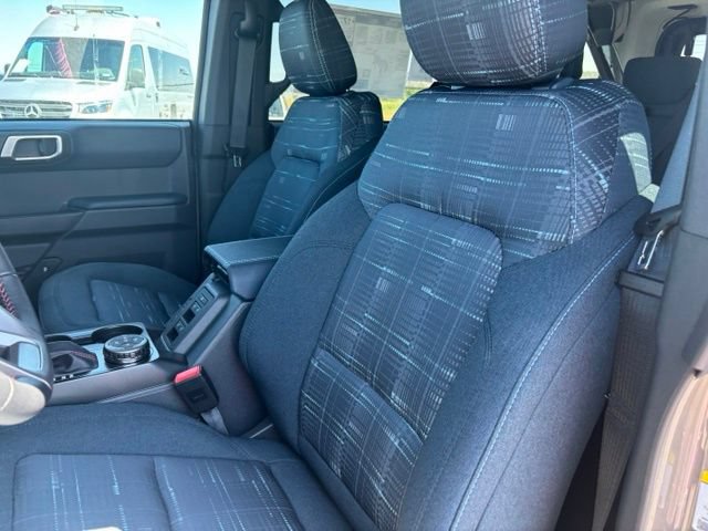 New 2026 Ford Bronco Heritage Edition AWD/4WD image 11