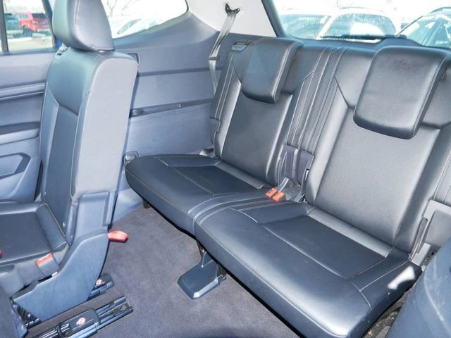 Used 2019 Volkswagen Atlas SE w/ Towing Package image 18