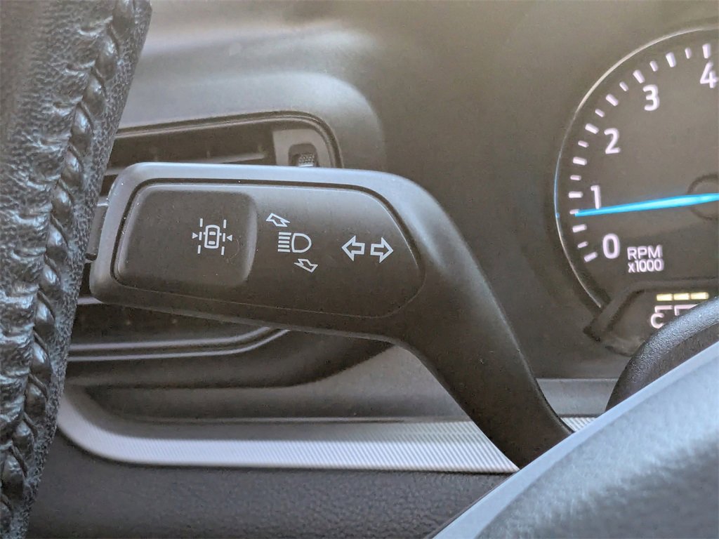 Used 2020 Ford Explorer XLT image 32