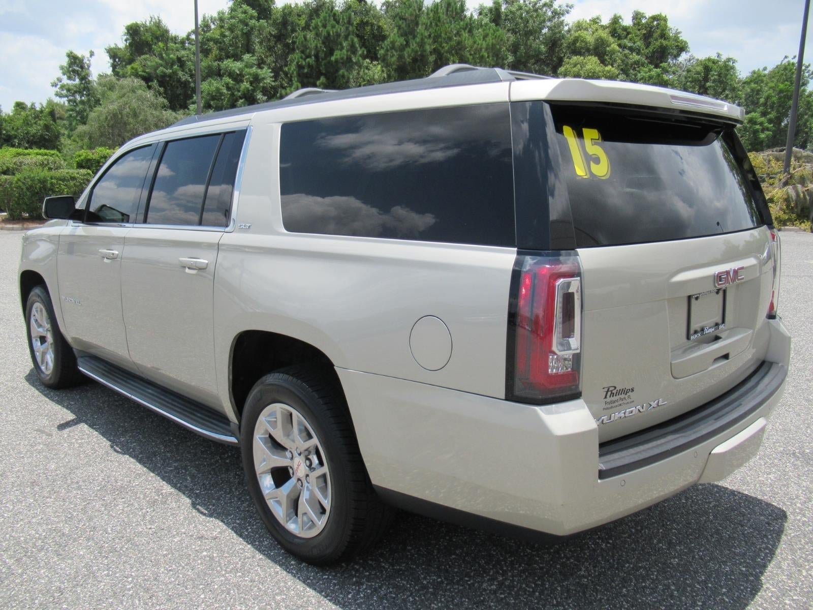 Used 2015 GMC Yukon XL SLT w/ HD Trailering Package RWD image 5