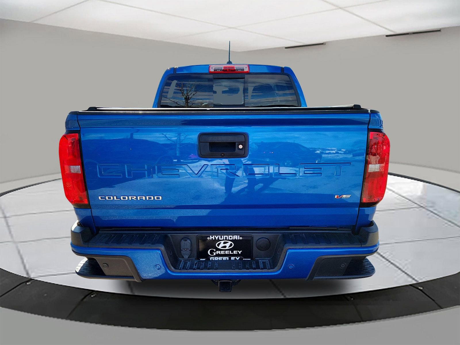 Used 2021 Chevrolet Colorado LT w/ Safety Package image 4