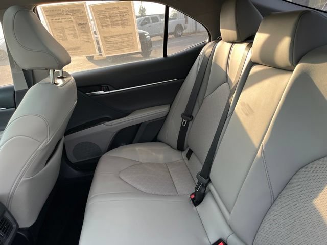 Used 2022 Toyota Camry XSE FWD image 14