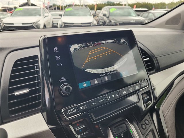 Used 2018 Honda Odyssey Elite image 16