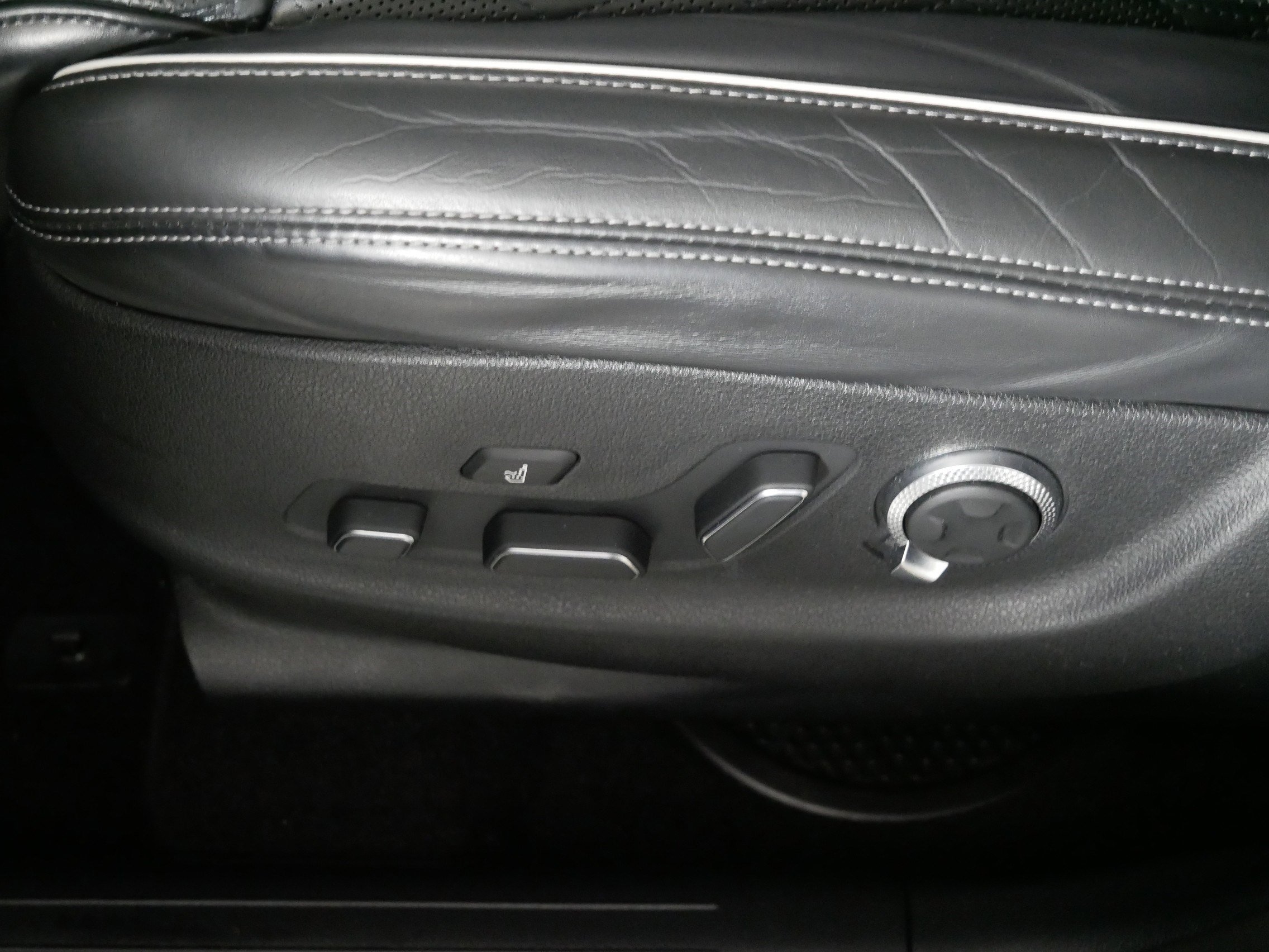 Used 2022 Genesis GV70 3.5T Sport w/ Sport Advanced Package image 20