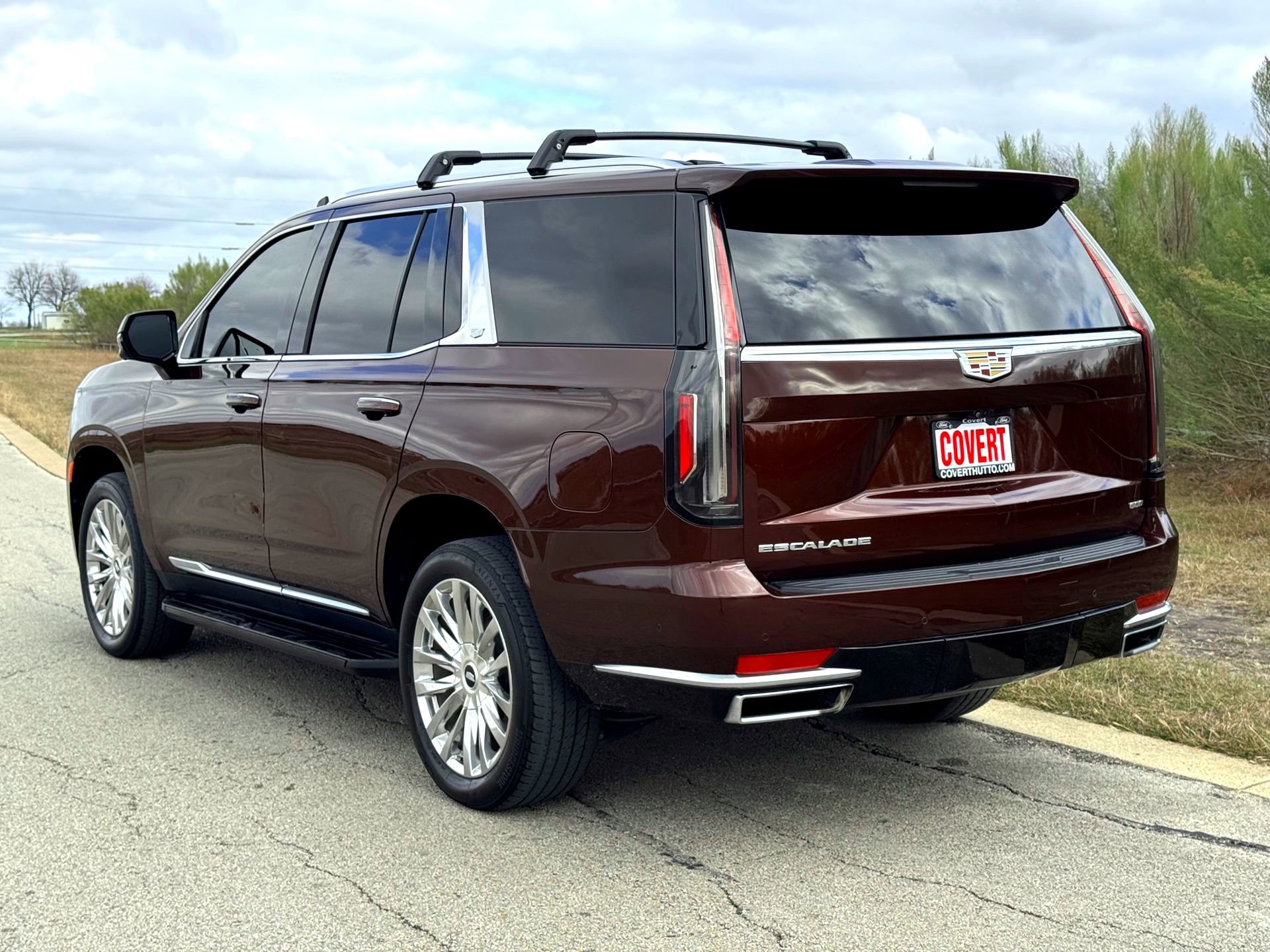 Used 2023 Cadillac Escalade Premium Luxury image 10