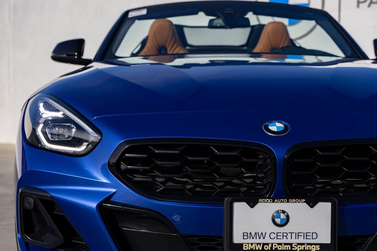 Certified 2023 BMW Z4 M40i w/ Premium Package image 10