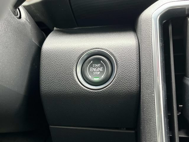 New 2026 GMC Acadia Elevation FWD image 33