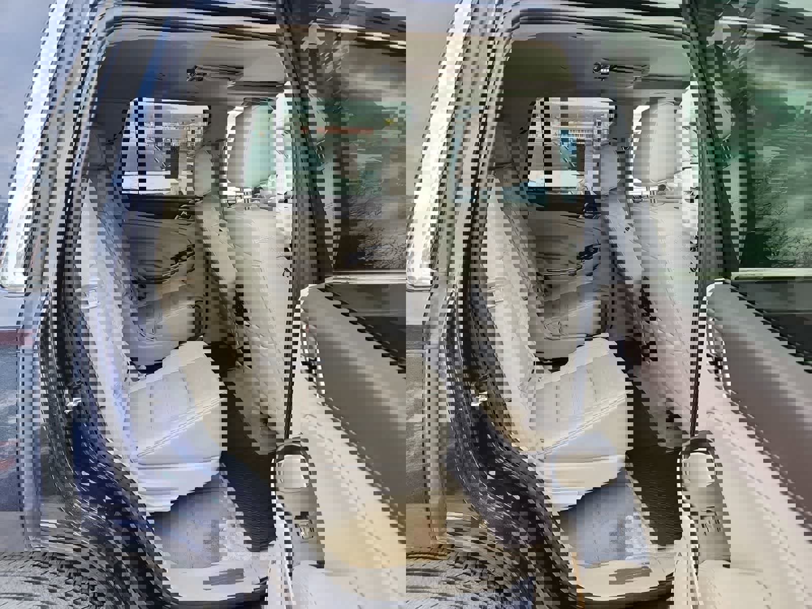 Used 2017 GMC Yukon Denali w/ Open Road Package image 24