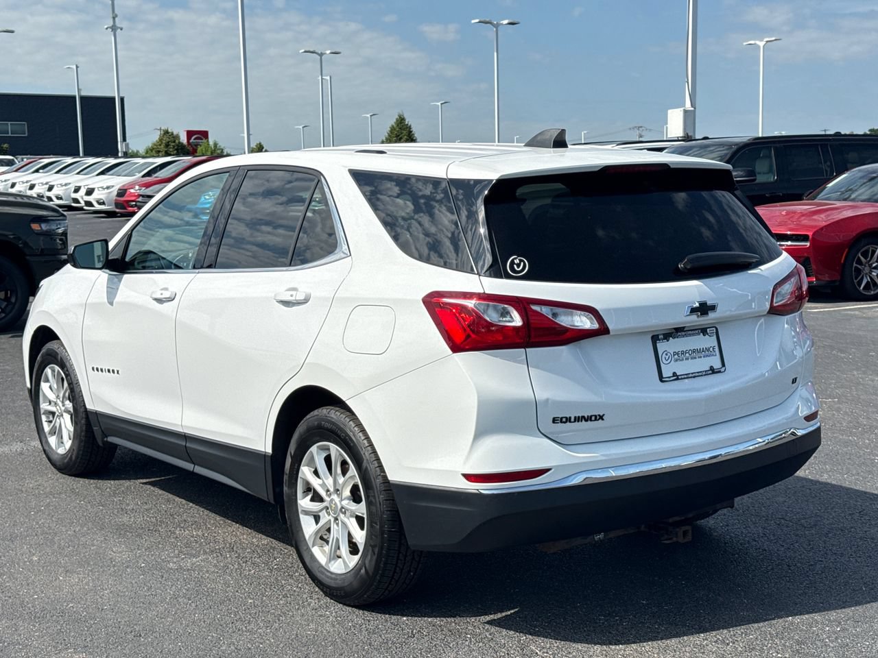 Used 2019 Chevrolet Equinox LT w/ LPO, Blackout Package FWD image 5