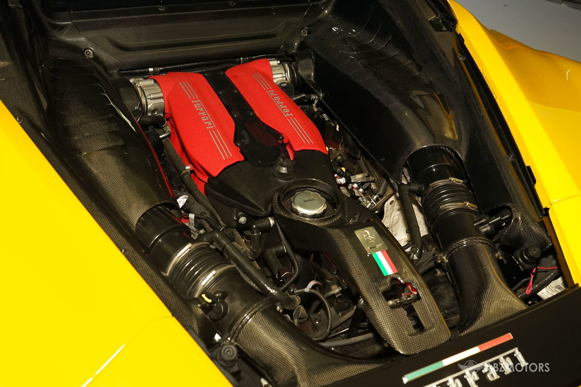 Used 2018 Ferrari 488 GTB image 36