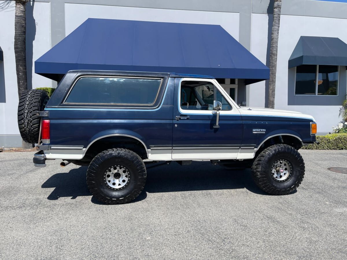 Used 1989 Ford Bronco AWD/4WD image 4