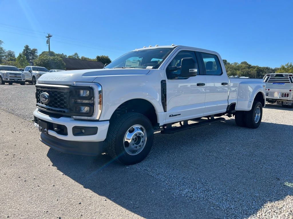 New 2026 Ford F350 XL w/ STX Appearance Package image 4