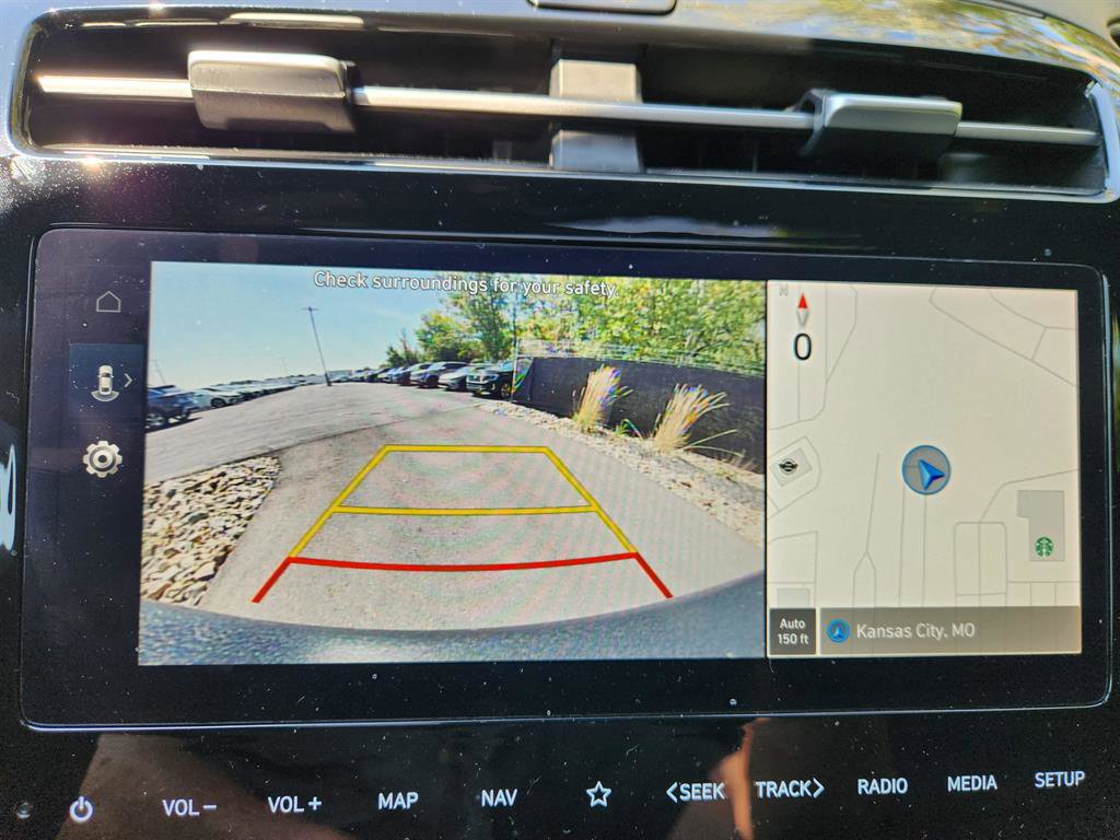 Used 2024 Hyundai Santa Cruz Night image 32