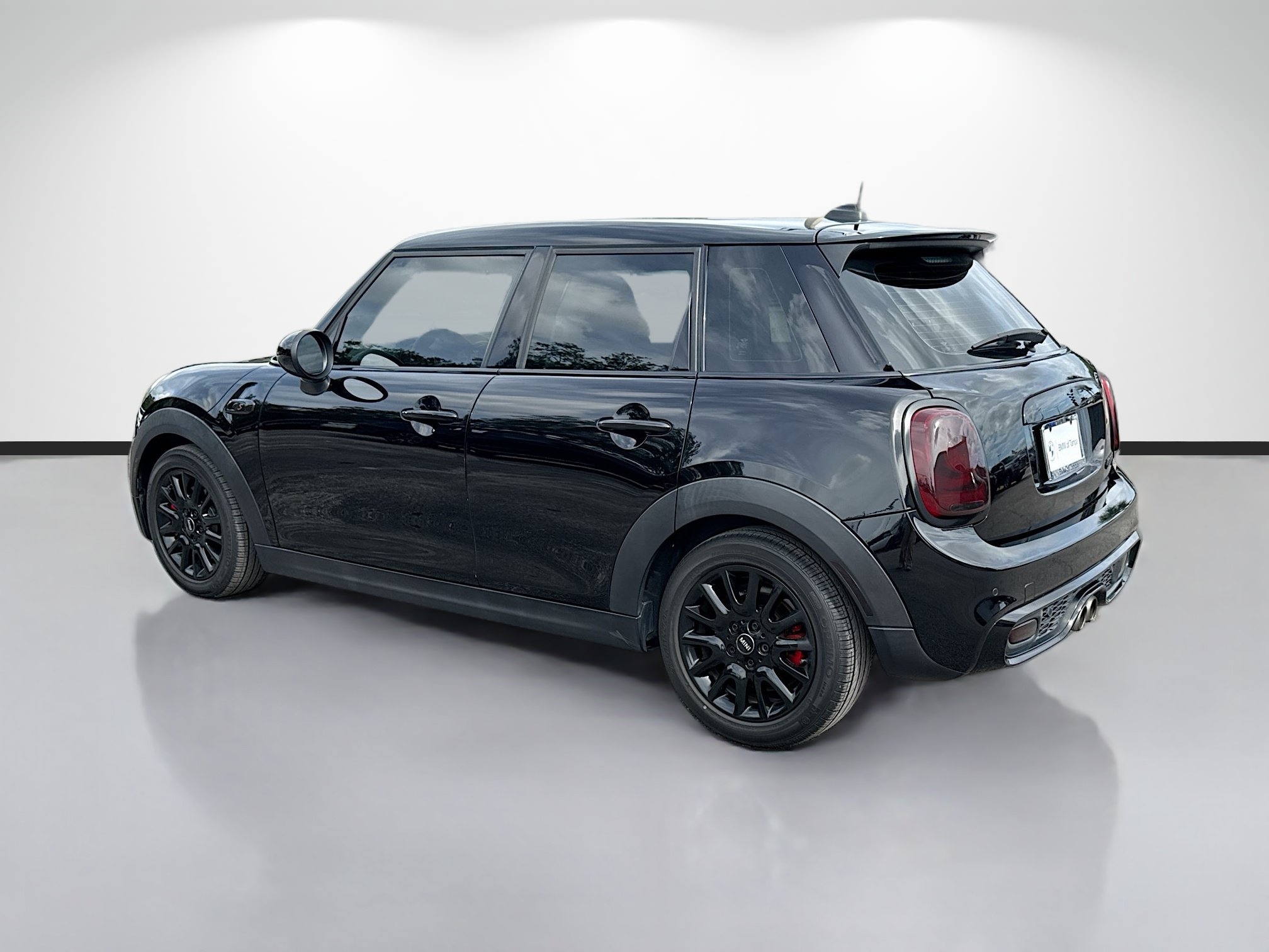 Used 2019 MINI Cooper S FWD image 5