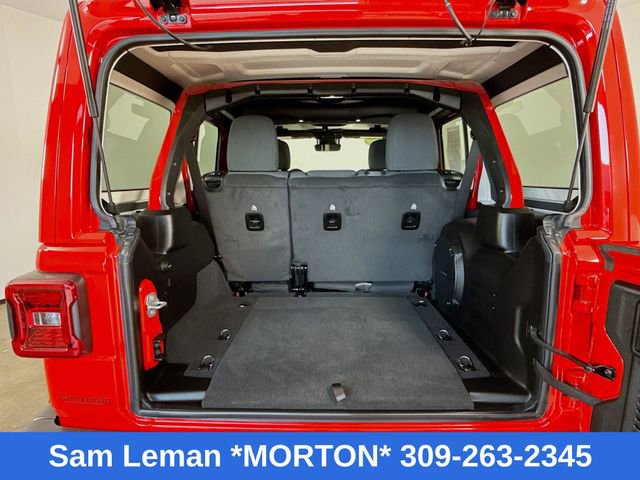 Used 2024 Jeep Wrangler Sahara w/ Technology Group image 25