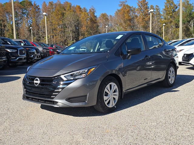 New 2025 Nissan Versa S w/ Trunk Package FWD image 4