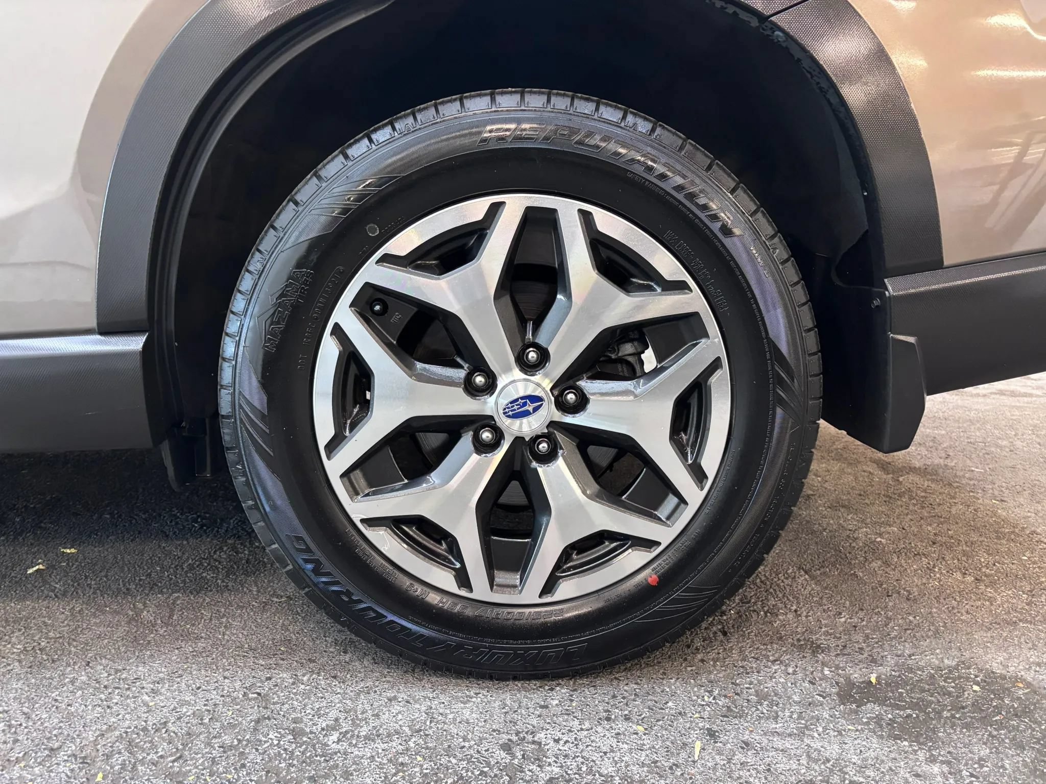 Used 2019 Subaru Forester Premium w/ All-Weather Package AWD/4WD image 7