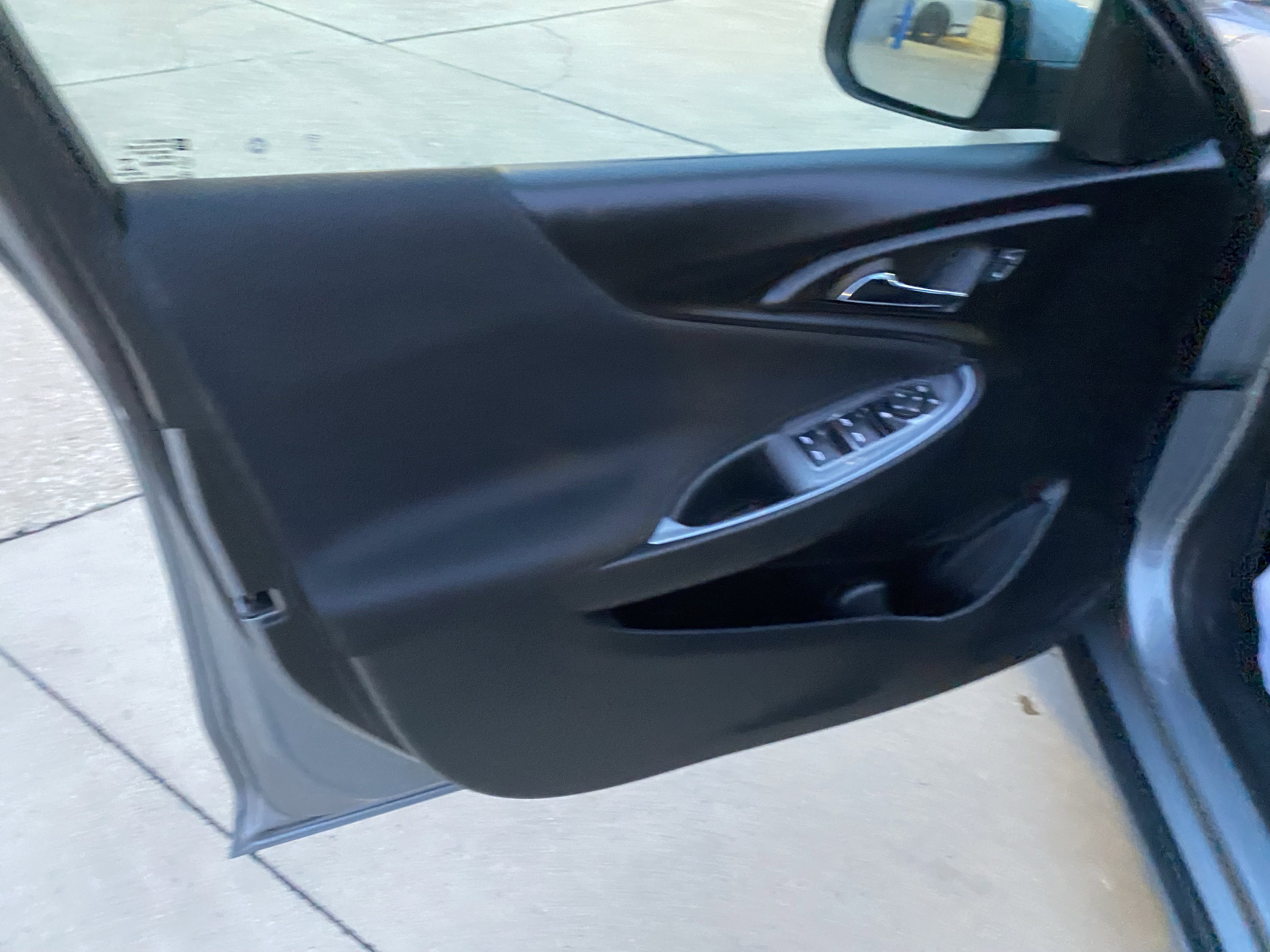 Used 2024 Chevrolet Malibu LT image 18